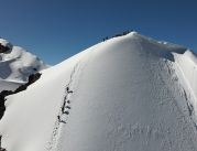 Subiendo a la cumbre del Nevado Mateo